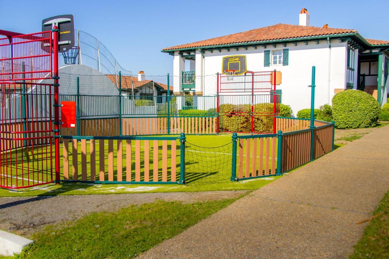 Azureva Hendaye Hotel Exterior photo