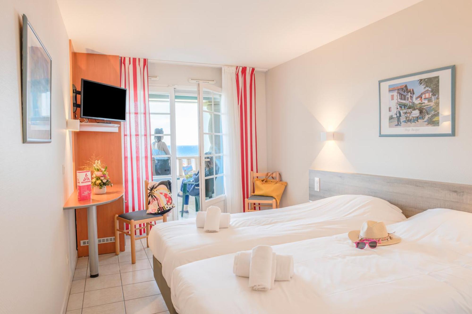 Azureva Hendaye Hotel Exterior photo